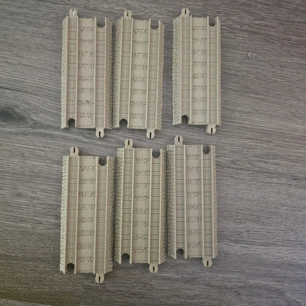 Thomas & Friends TrackMaster Mega Lot of 69 Pieces. READ Description